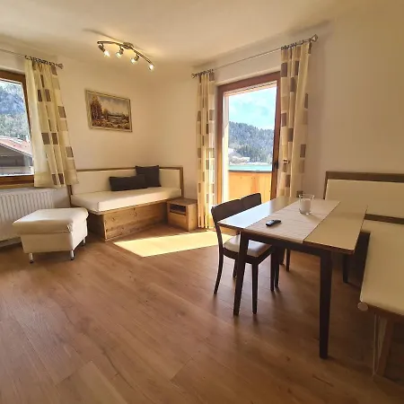 Hotel apartamentowy Buchauer-tirol 4*